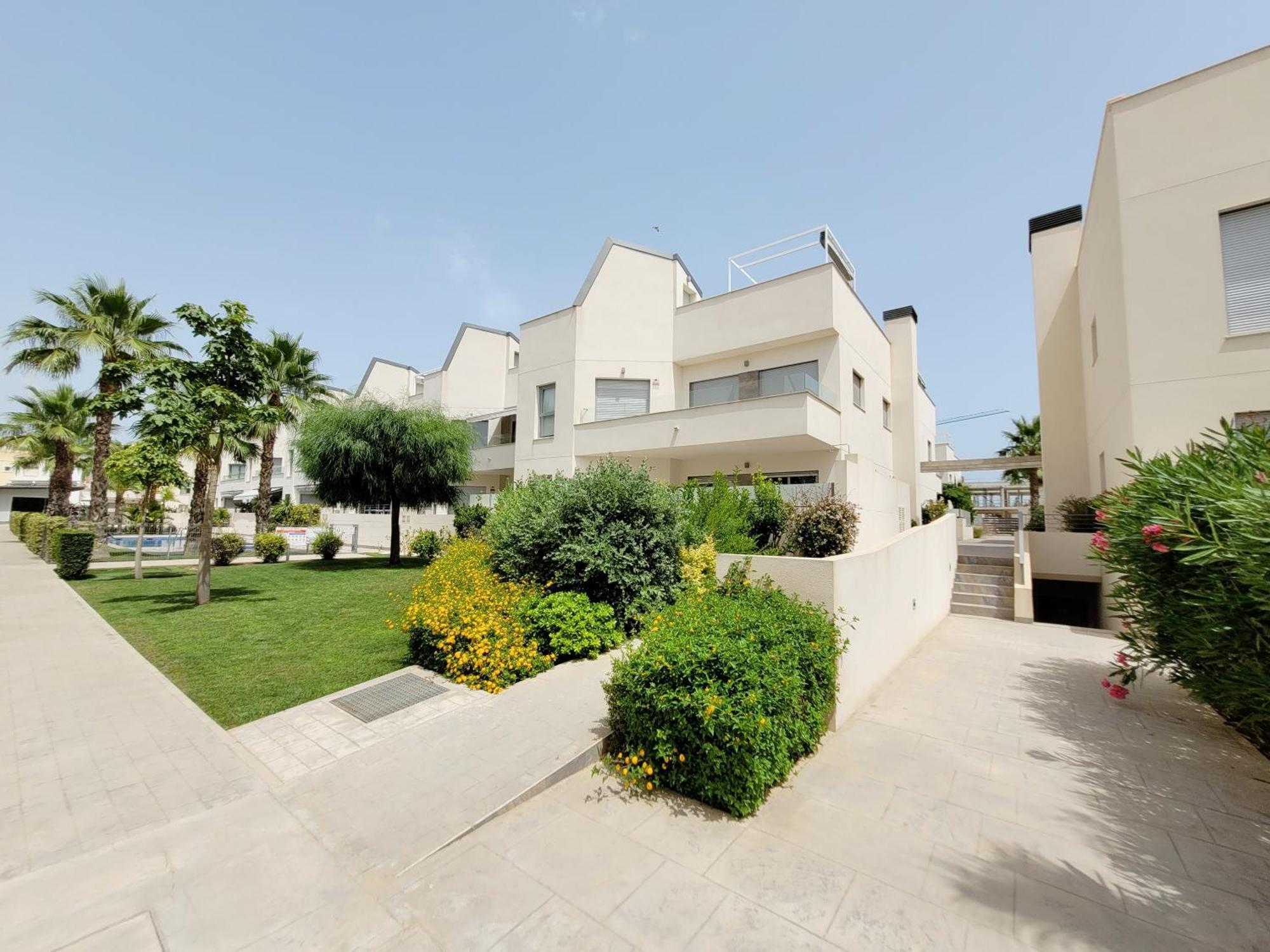 Pmt01 - Modern, Luxury With Heated Pool Apartman Torrevieja Kültér fotó